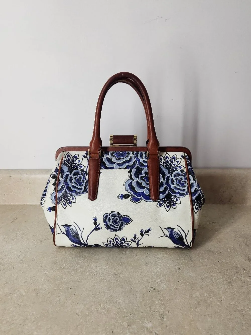Brahmin Frame Satchel Blue Delft floral birds print hand bag classic rare - Picture 2 of 16